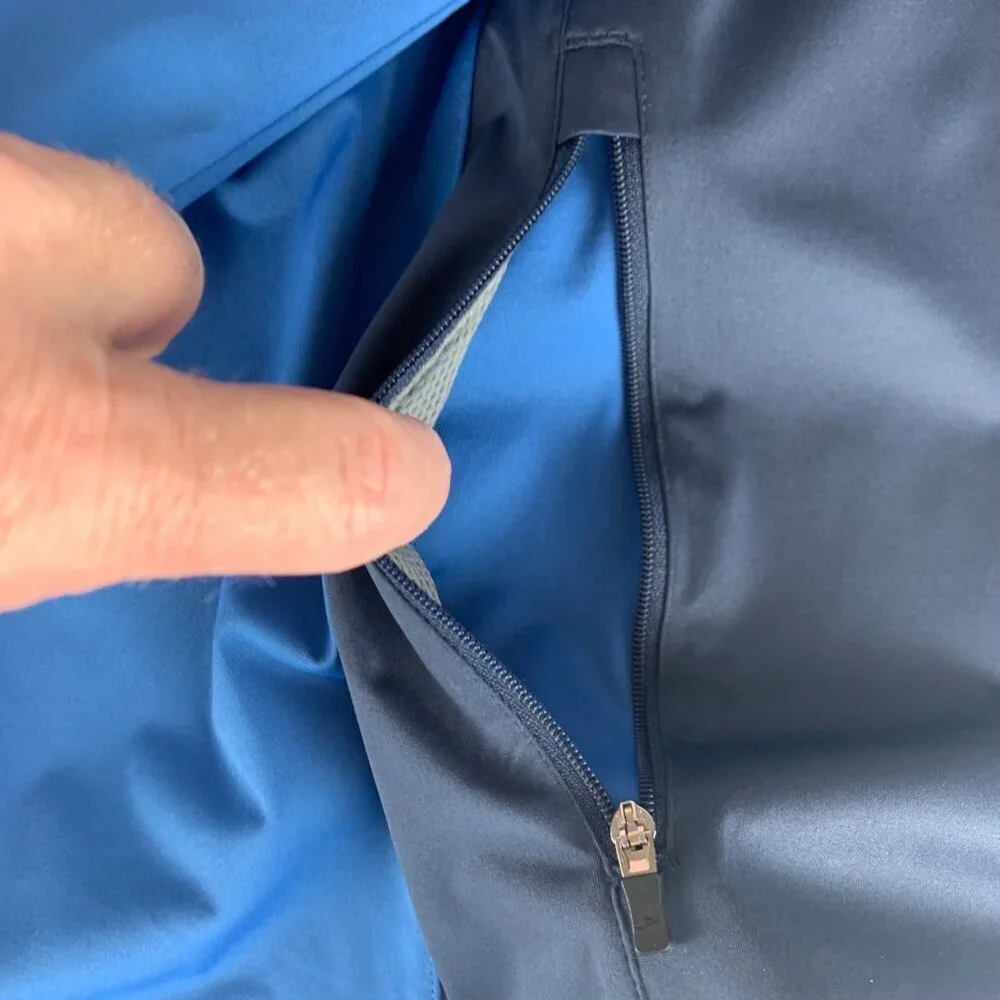 Brooks sale item